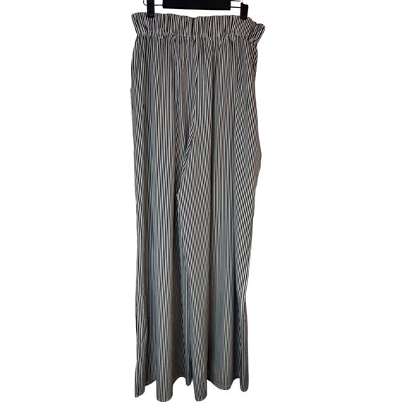 2/$30 Zara Trafaluc Size Small Black & White Striped Wide Leg Pants Side Pockets - Picture 3 of 12